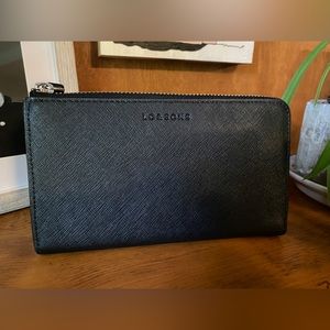 Lo & Sons Saffiano Leather Wallet (Black Exterior / Gunmetal Hardware)